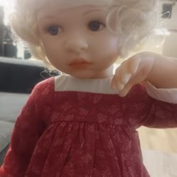 Lot Of Vintage Dolls 