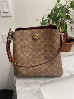 Coach Signature Jacquard in Leather Hand Bag