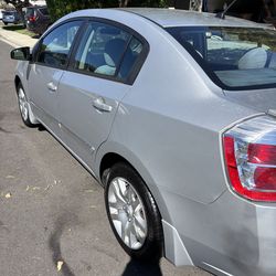 2012 Nisson Sentra