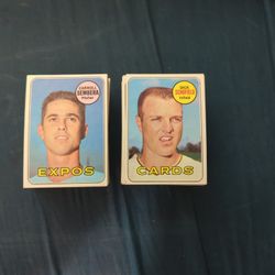 1969 Topps Baseball Cards (160ct) $70obo