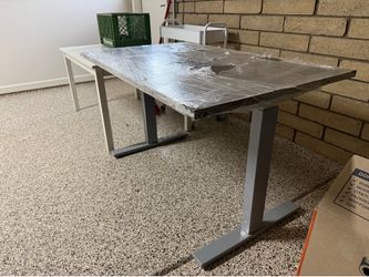 Use sit stand computer/office desk with matching file cabinet 150 bucks OBO Use sit stand computer/office desk with matching file cabinet $150  OBO