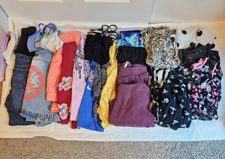 Girls Clothes