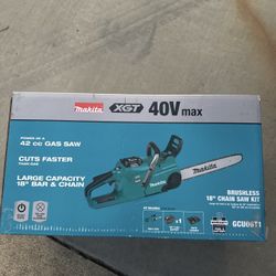 Makita XGT brushless Chain Saw