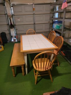Dining table, bench and chairs