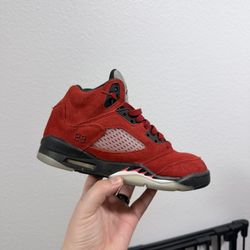 Jordan Retro 5 Red