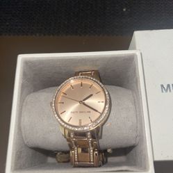 Women’s Michael KORS watch 