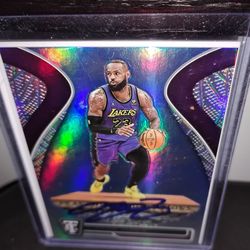 Signed Labron James Coa Basketball card Perfect Condition Very Clean