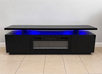 Modern TV Stand with Electric Fireplace & LED Lights – Excellent Condition