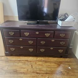 Wood Dresser