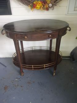 Elegant Vintage  Wooden/Brass  Round Serving Trolley/Bar Cart with Leather Accents