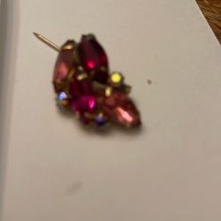 Vintage 1960’s Pin