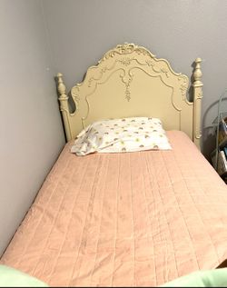 Twin Girl Bed