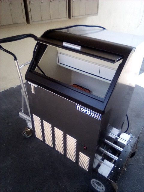 Ice Maker