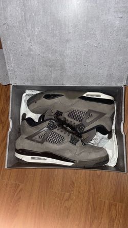 Air Jordan 4 RETRO Size 11 Men’s