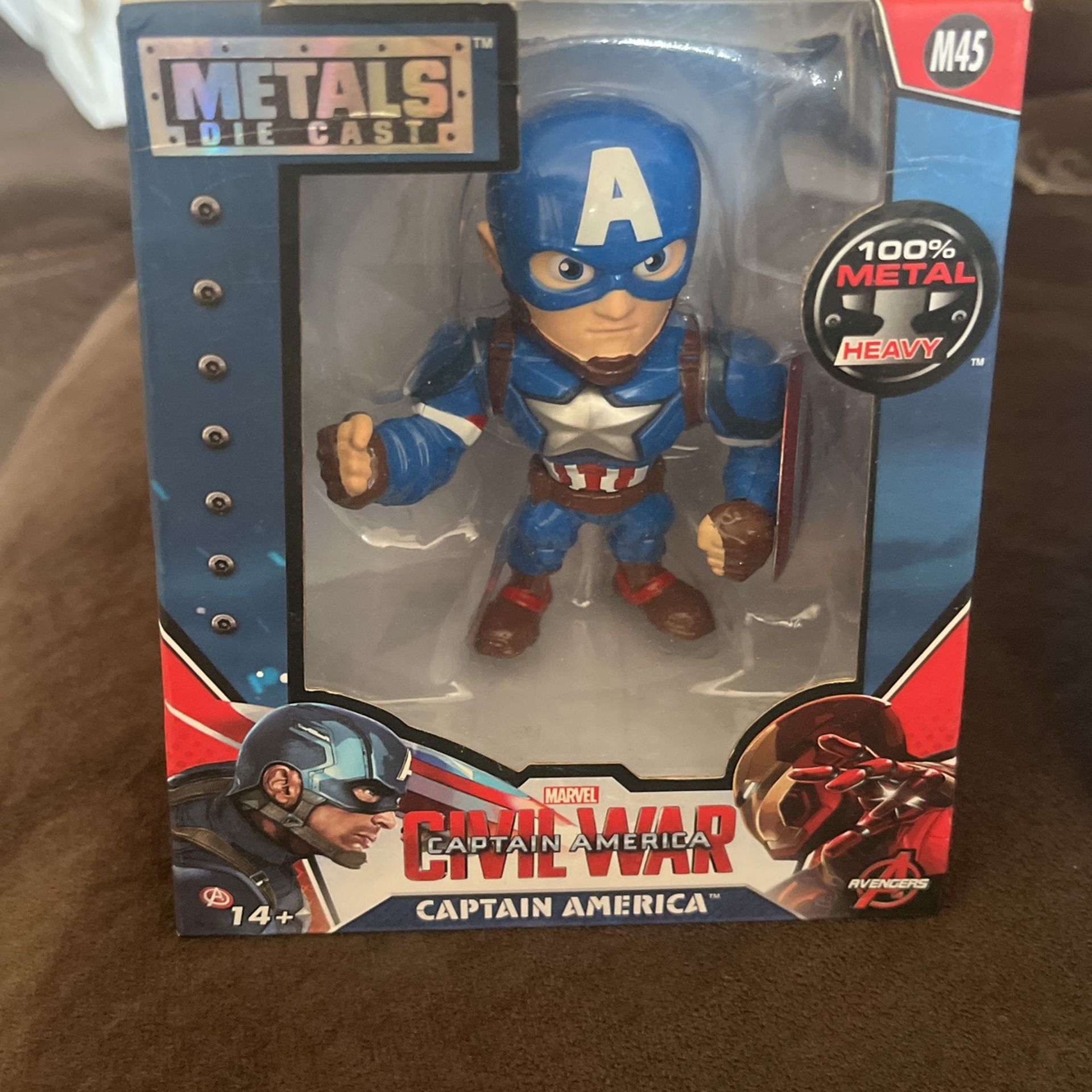 Captain America Civil War Original collectible 