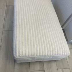 elegant suede plush ottoman! $100 delivery 🚚 included !