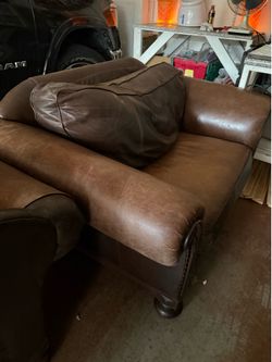2 Large Oversized, Fine Quality, All Leather, Wood, Nail accent club chairs two large oversized, fine quality, all leather, wood, nail accent club c
