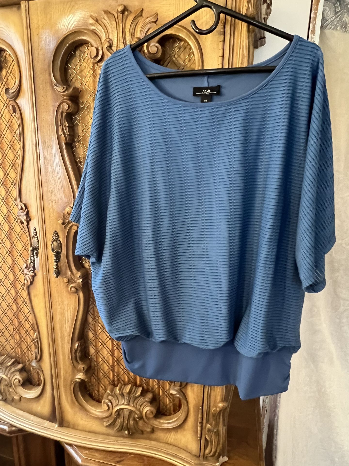 Women’s Dress Blouse