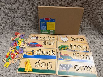 Melissa & Doug wooden classic toy, see & spell