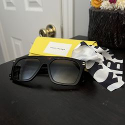 Marc Jacobs MJ1044/S 807IR authentic black square flat-top sunglasse