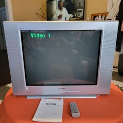 Sony Flat Screen CRT 27-inch FD Trinitron WEGA Silver TV With Original Remote And Manual