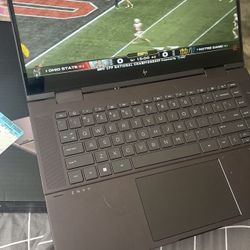 2in1 touchscreen laptop