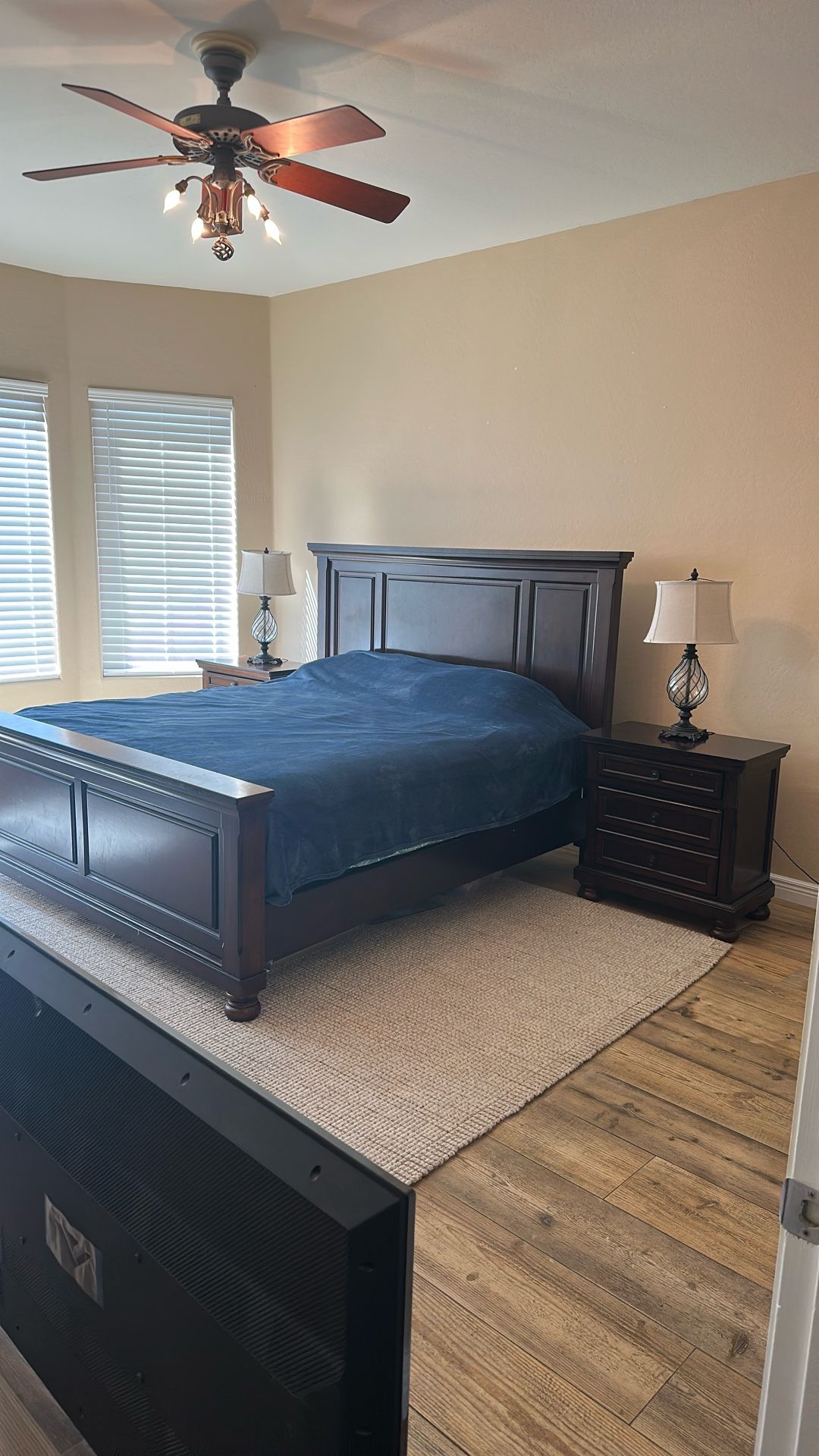Ashley Furniture Bedroom Set 