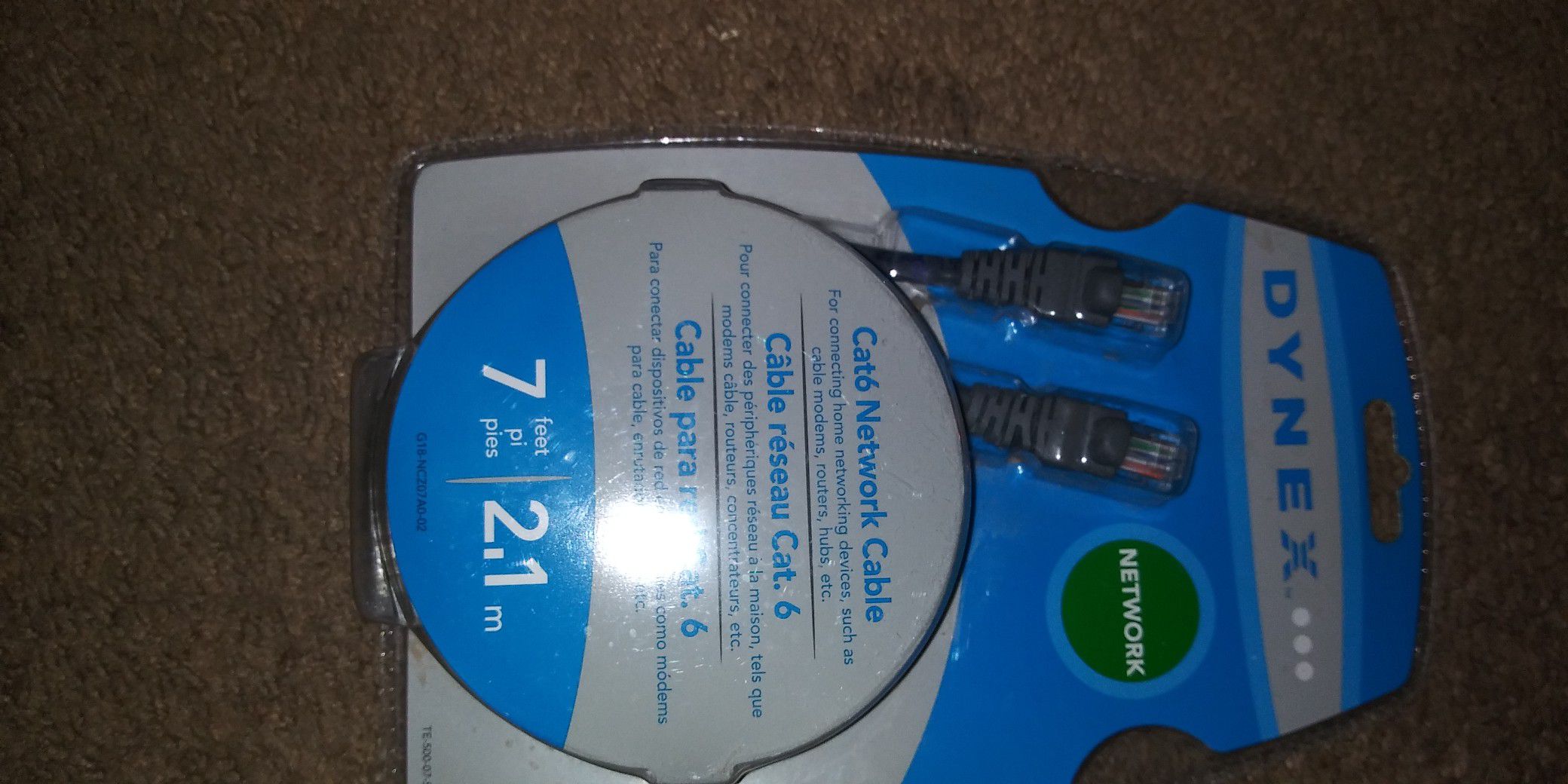 Dynex 7ft 2.1m CABLE