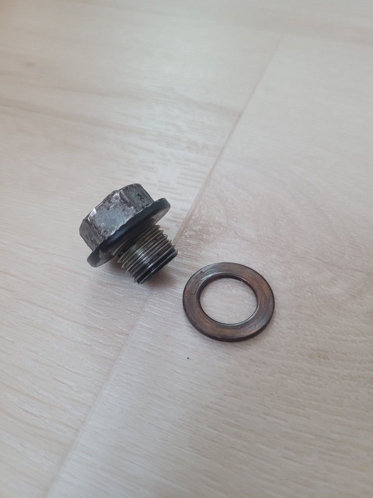 OEM Honda Civic Oil Drain Plug Replacement - Half Inch - 2005 Honda Civic