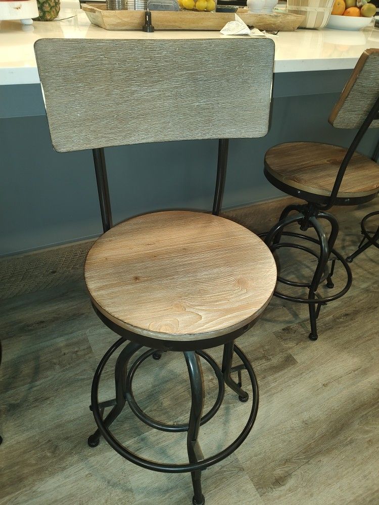 Kitchen Counter Stools (4)