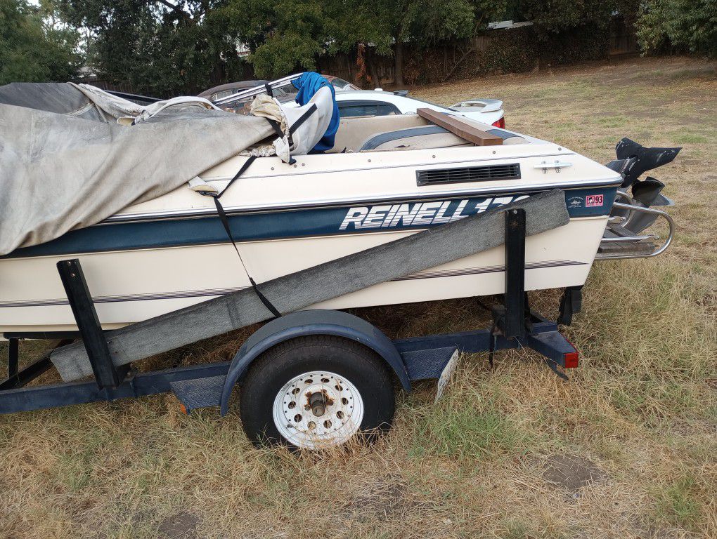1991 Reinell With OMC COBRA MOTOR