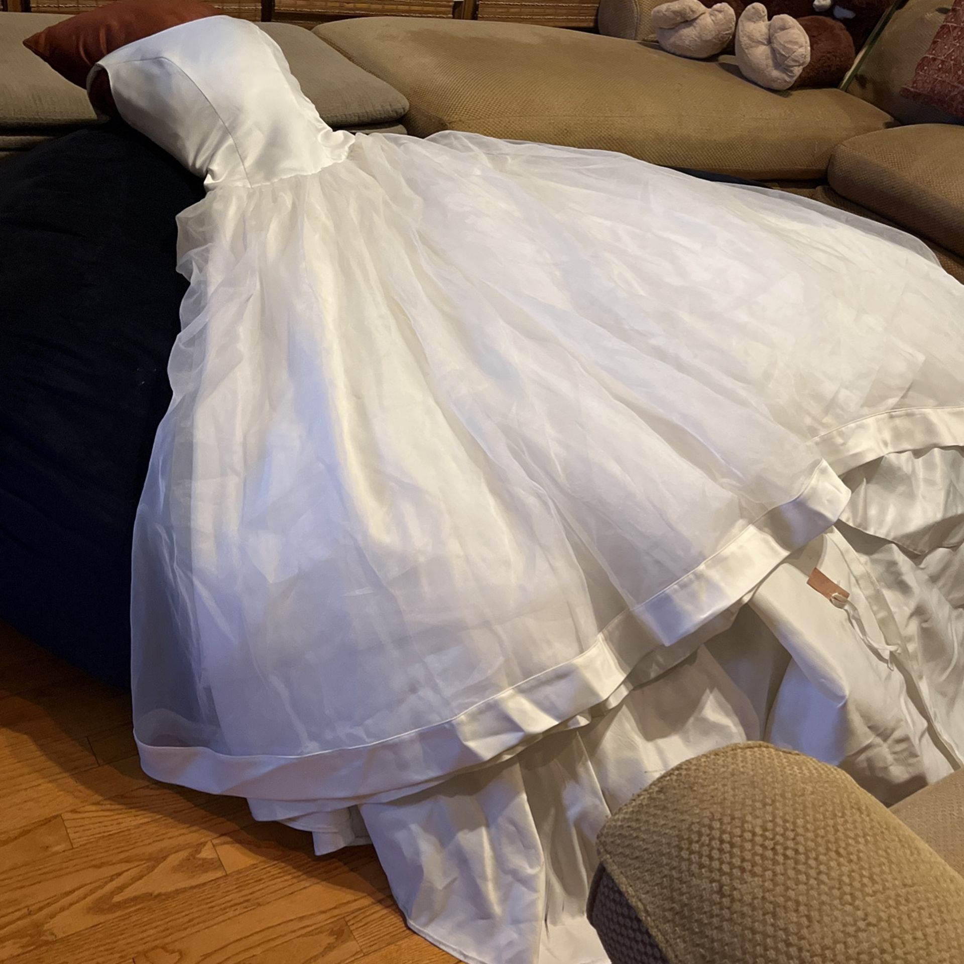 Wedding dress