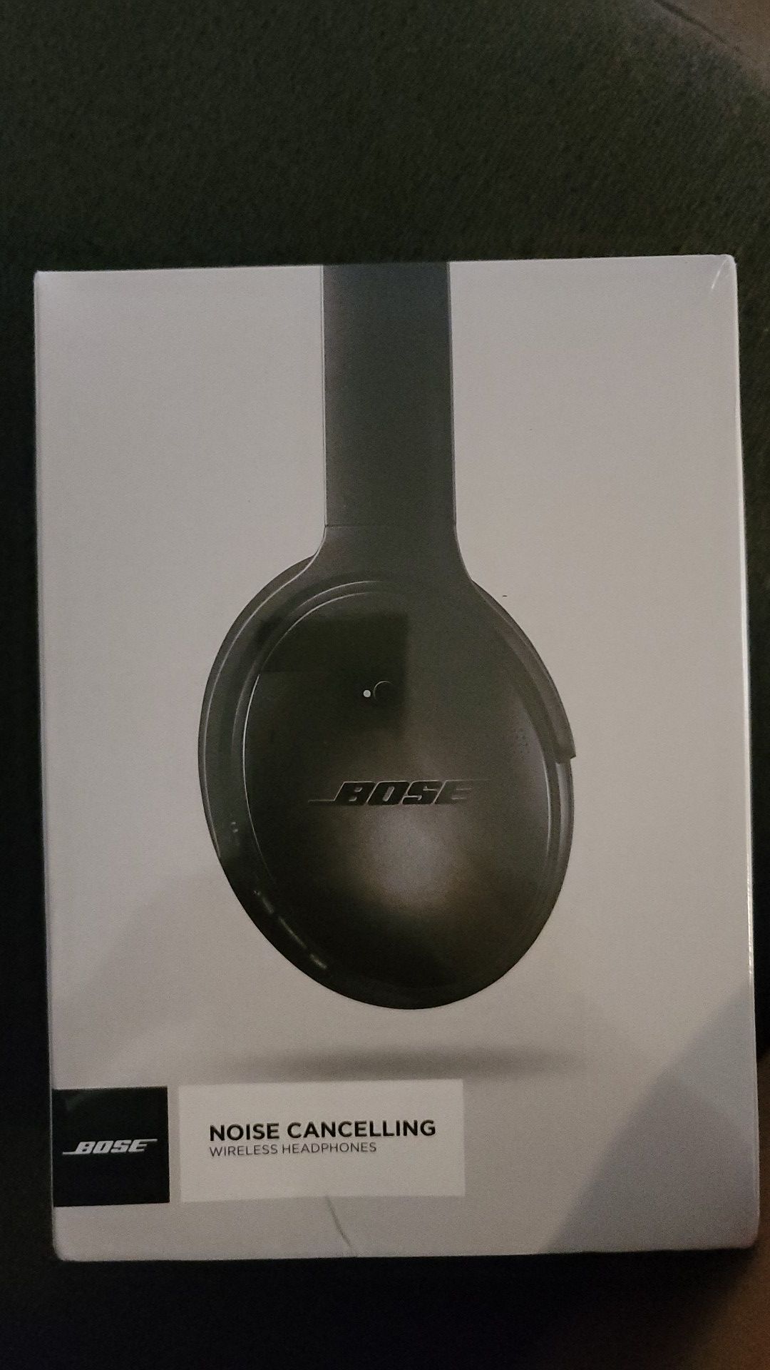 Bose noise noise canceling wireless headphones Brand New