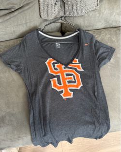 SF giants tee