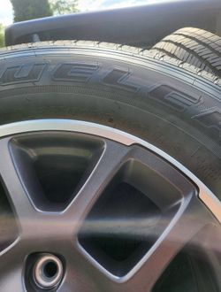 Bridgestone Dueler H/T 255/70 R18