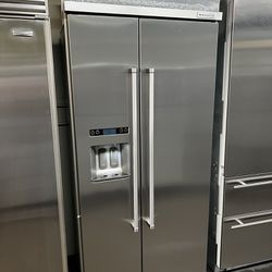 Kitchen Aid 36”Wide Stainless Steel Side By Side Built In Refrigerator 