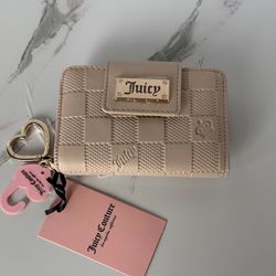 Juicy Couture Sandstone Miss Independent Mini Tab Wallet with Heart Keychain