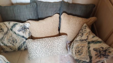 Ashley pillow