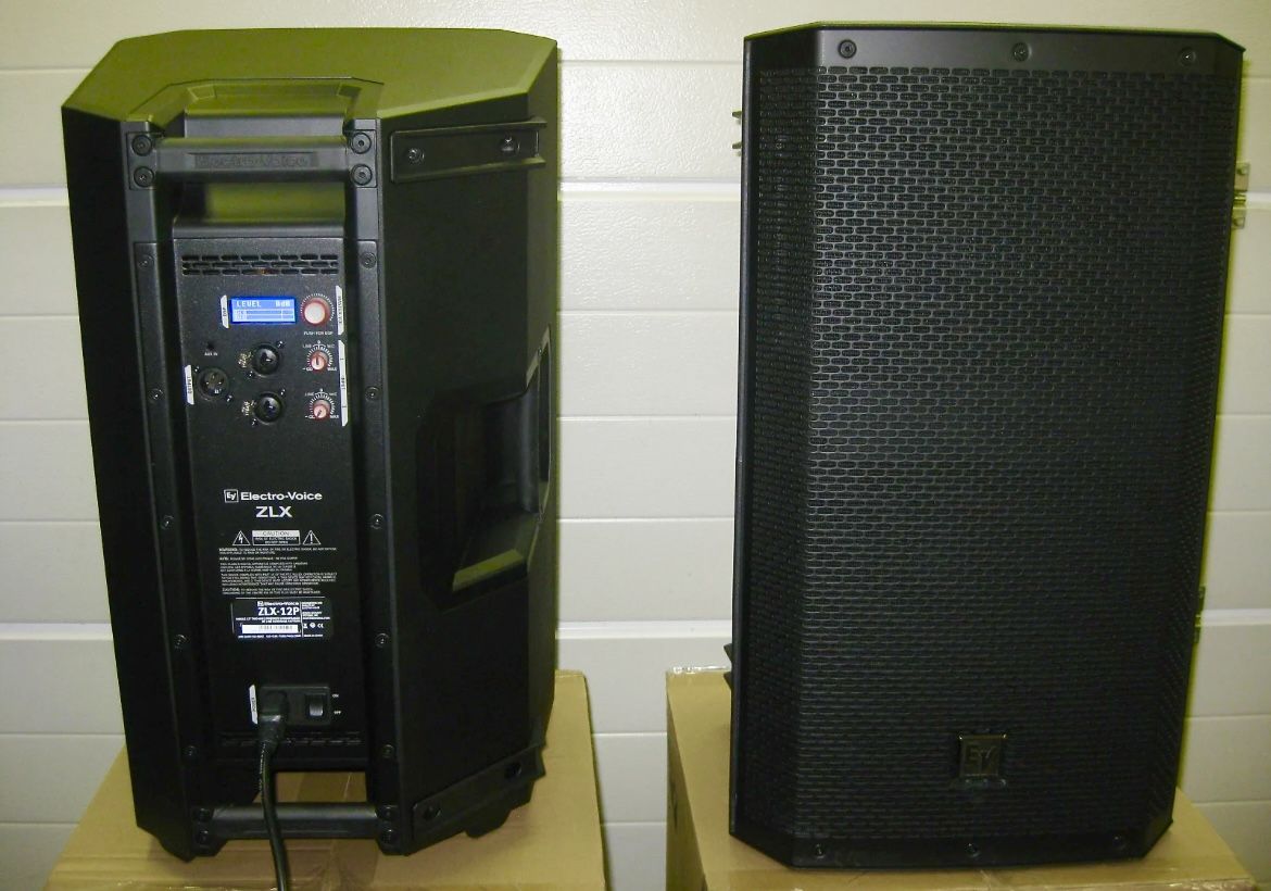 (2) Electro Voice Bluetooth 12” 🔈 Active/powered Speakers!