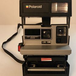 Vintage Polaroid SUN600 LMS Camera
