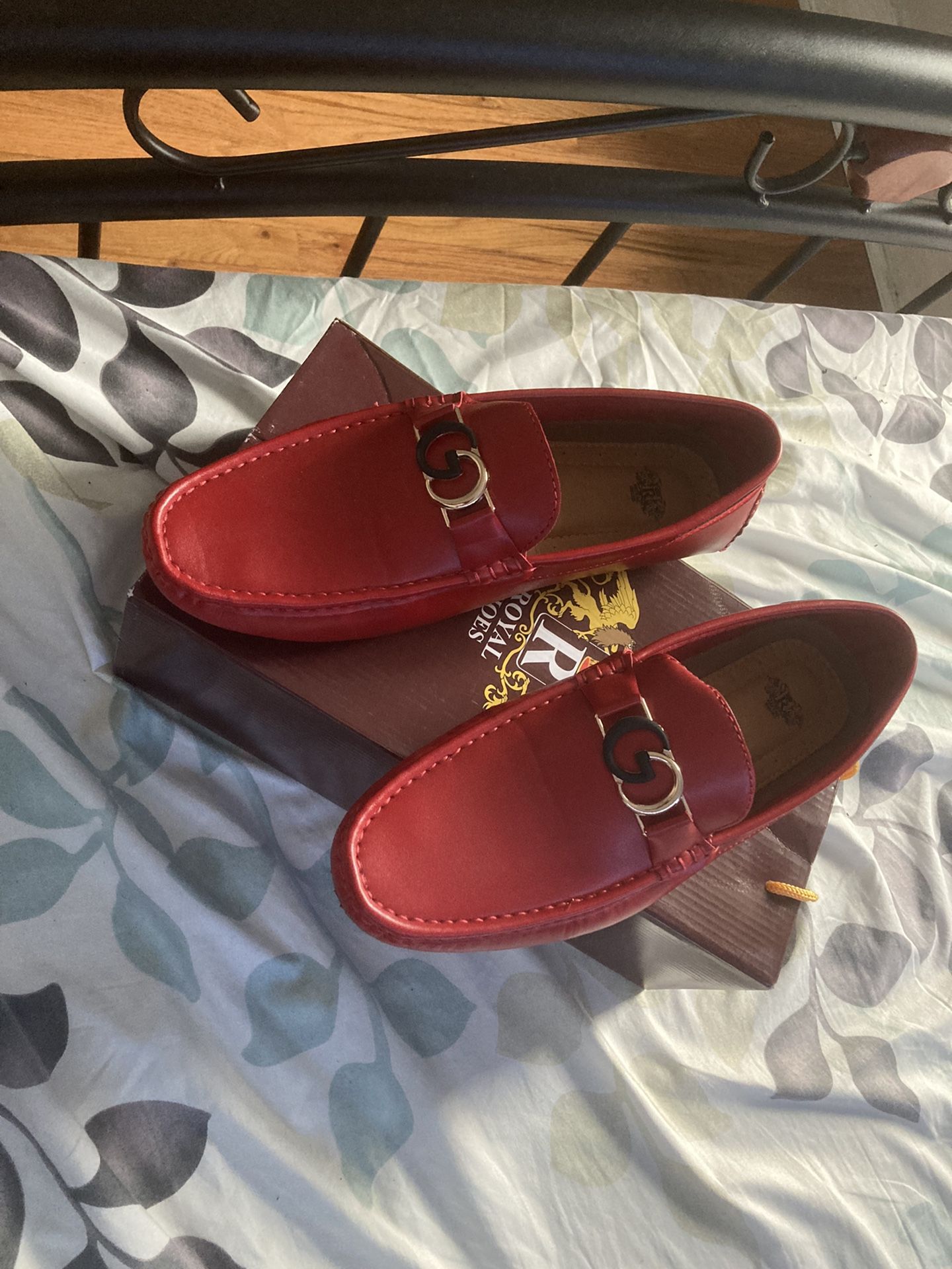 Dress Up Shoes For Men Size 10.5 Only Wear 1 Time