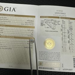 0.51 Ct Round Natural GIA Diamond