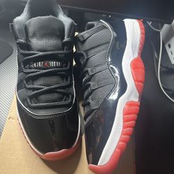 Jordan 11 Low Bred Size 10.5 Used