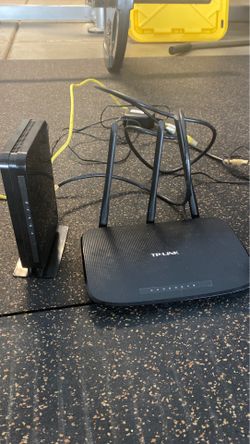 Internet router /WiFi- extender