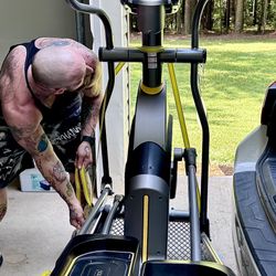 Elliptical Machine - NEED GONE TODAY