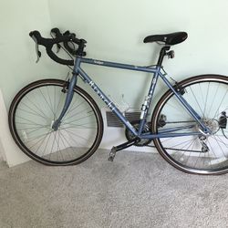 Barely Ridden Bianchi Volpe - Steel Road Bicycle