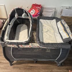 Baby Trend Play Pen