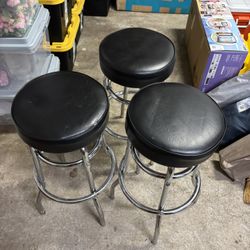 3 Bar Stools