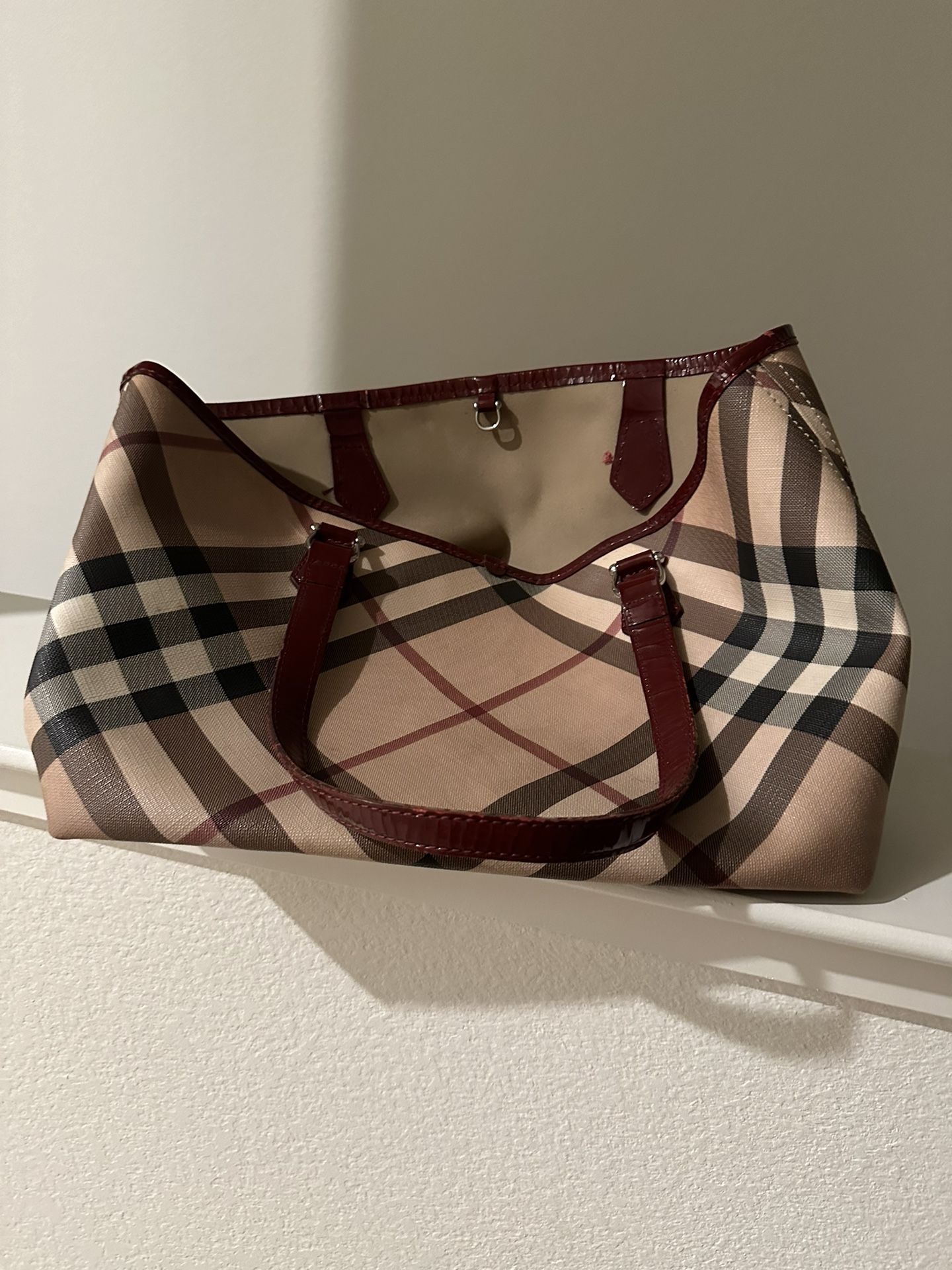 Burberry Purse