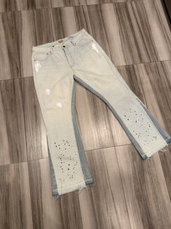Gallery Debt Jeans 